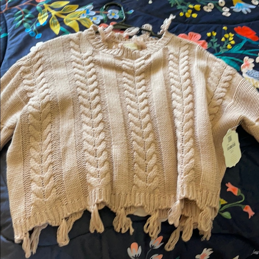 Super cute sweater